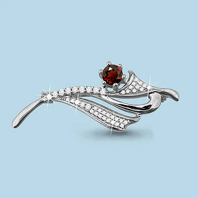 7151203А Брошь из Серебра с гранатом, фианитами