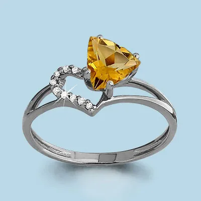 6532206А Кольцо из Серебра с фианитами, цитрином