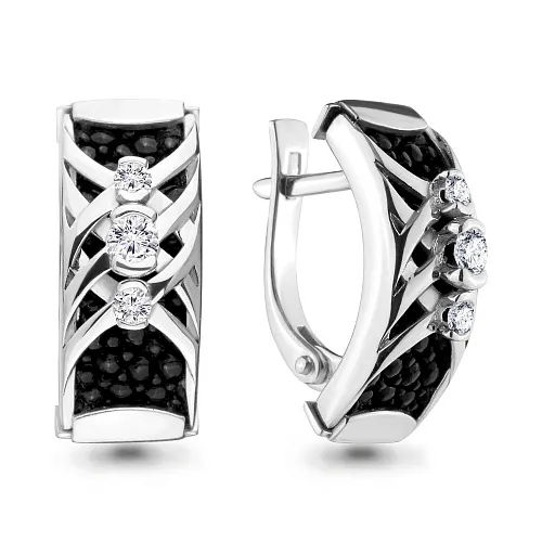 942108 Серьги из Золота с бриллиантами, кожами из коллекции "Скат"